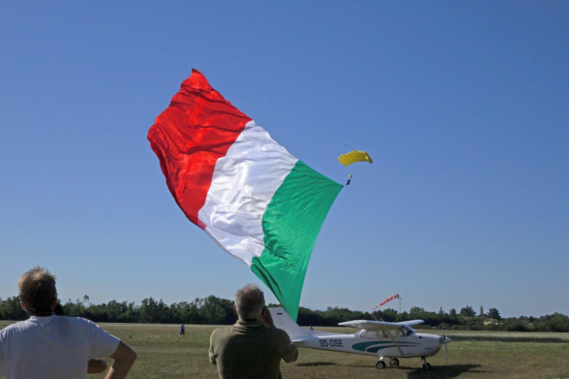 Paracadutismo militare, in città l’assemblea interregionale