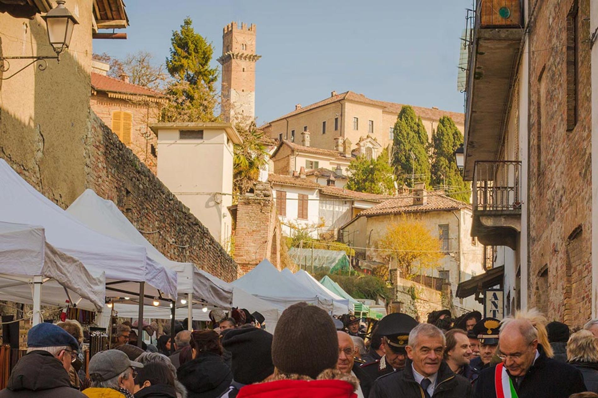 Domenica si cammina a Murisengo tra tartufo… e zafferano