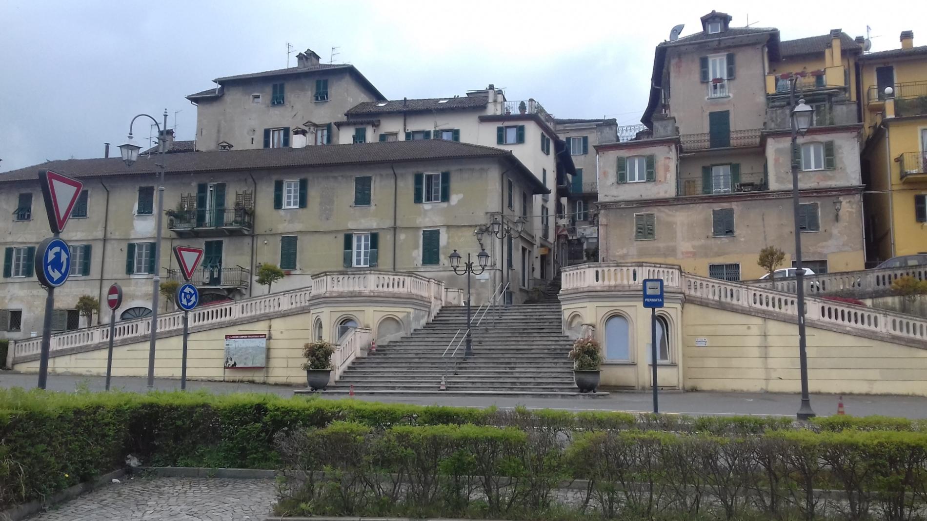 Piazza Castello: al via il ripristino dell’area danneggiata del parcheggio