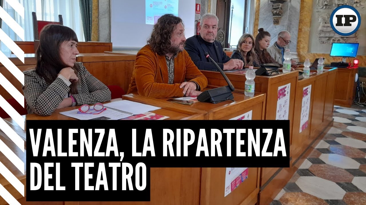 Al Teatro Sociale la “rockstar della poesia”