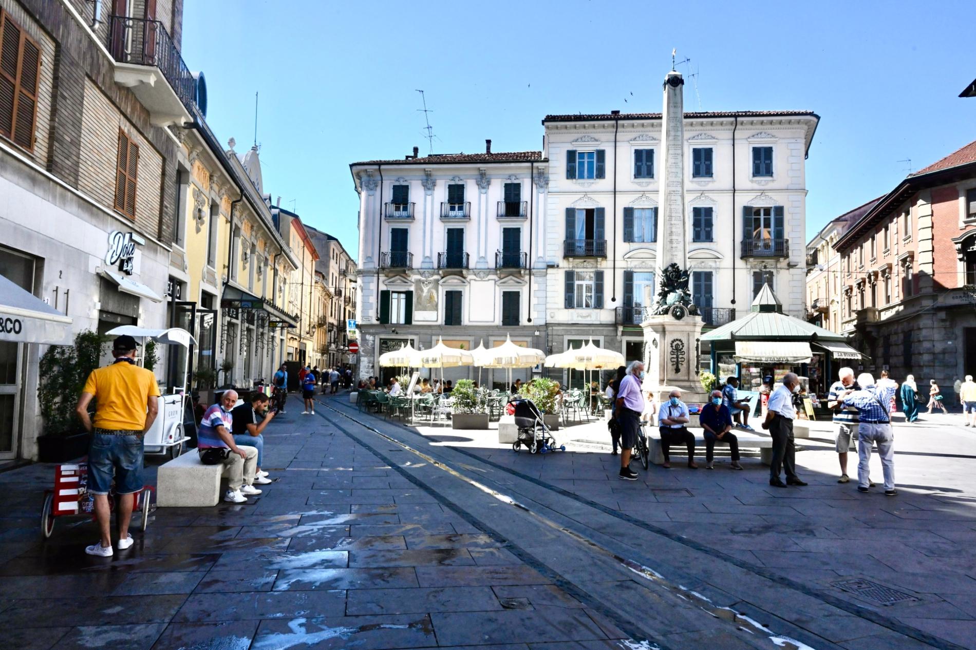 Covid, rallenta la crescita dei casi