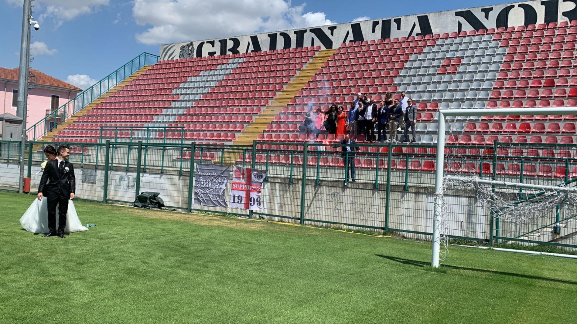 Manuel e Marta dopo il sì la foto al Moccagatta Il Piccolo