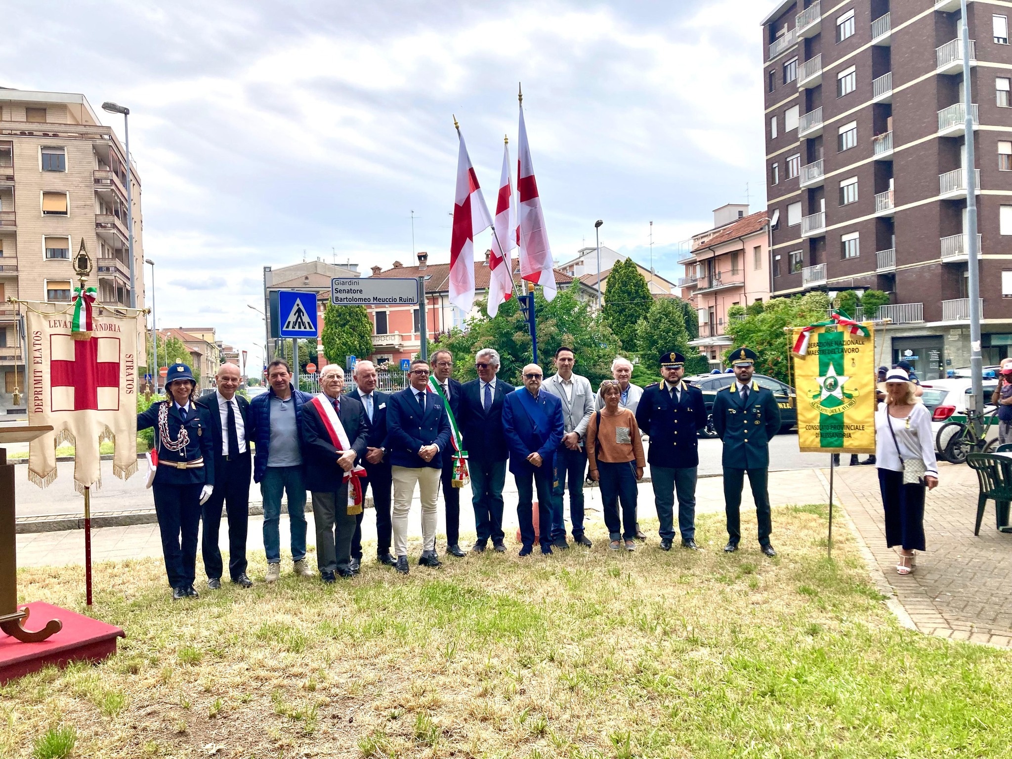 Alessandria: tombini intasati, ma si taglia l’erba